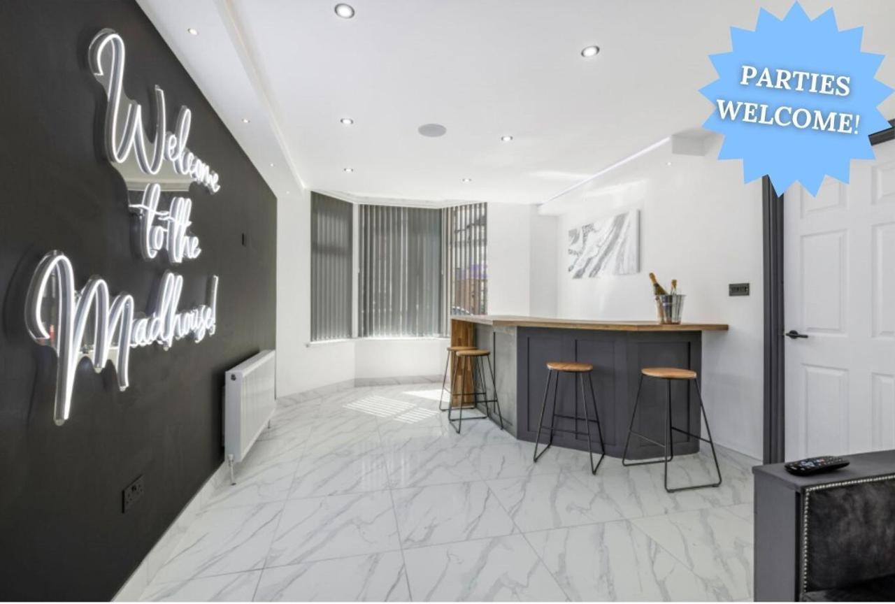 Crystal Towers Sasco Apartments Blackpool Ngoại thất bức ảnh